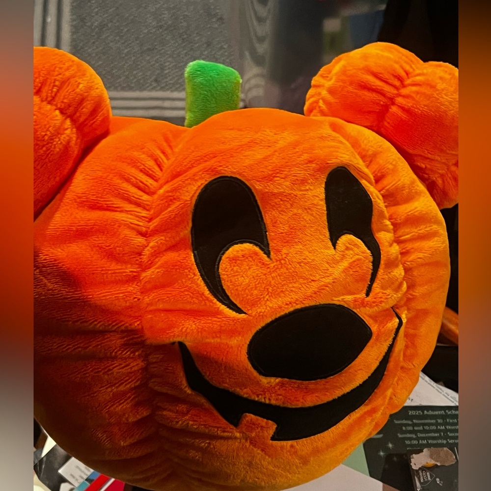 Disney Mickey Mouse Halloween pillow new no tag